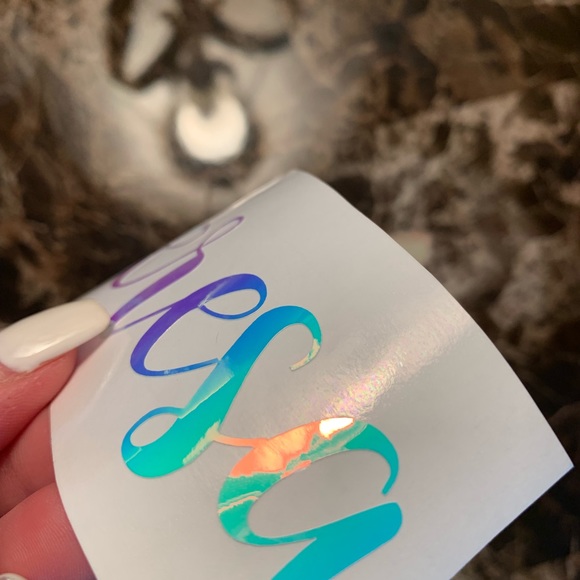 Fun! Hologram First Name Teresa Decorate Yeti ! - Picture 4 of 6